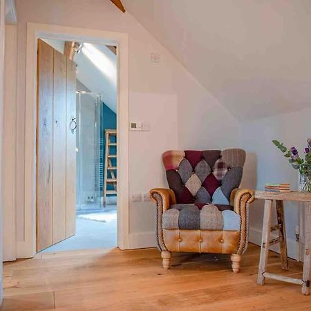 Coed Farm-Hot Tub-Sleeps 12-Near Brecon Villa Exterior photo