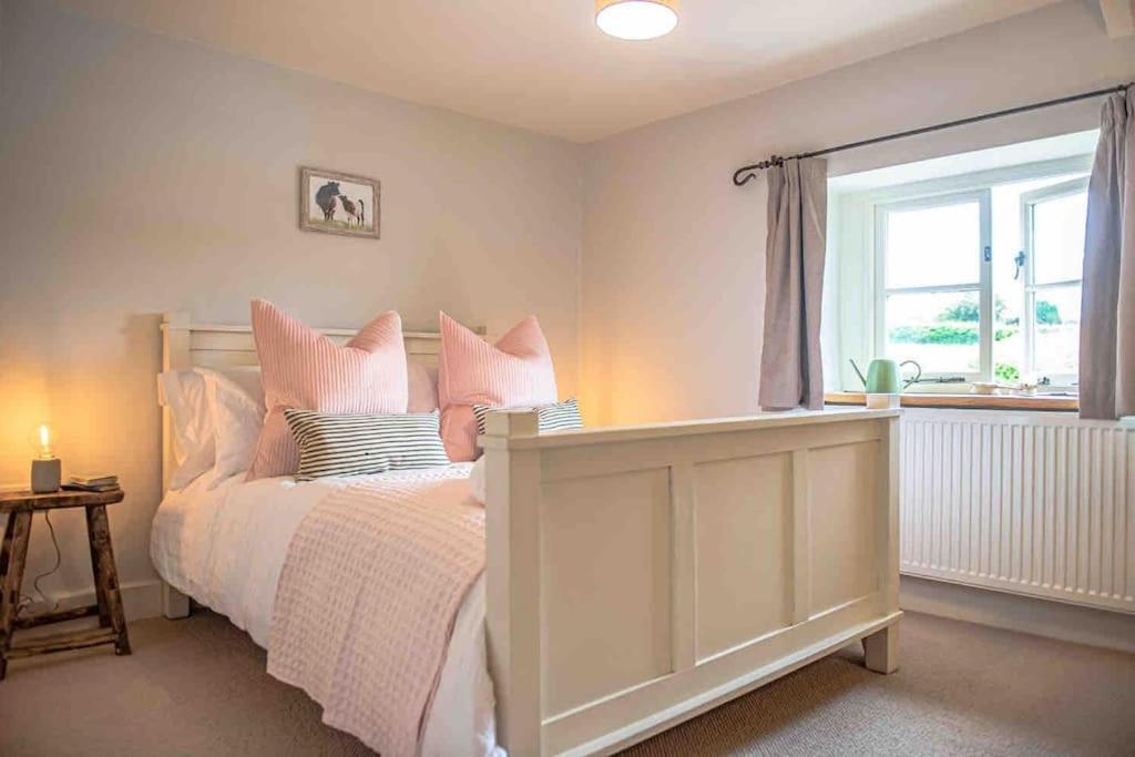 Coed Farm-Hot Tub-Sleeps 12-Near Brecon Villa Exterior photo